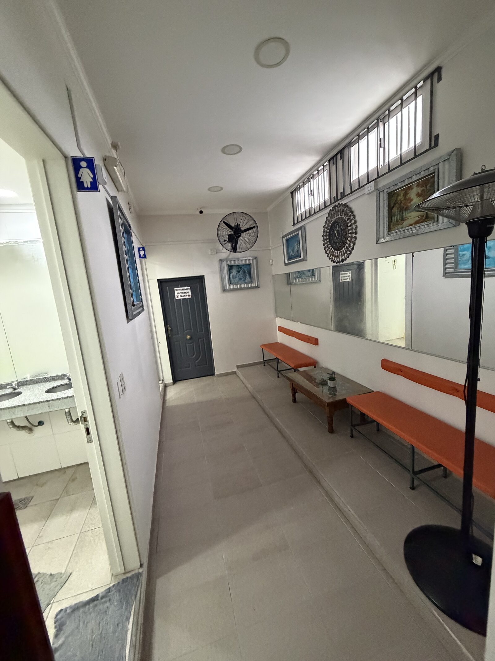 Salón Espacio 23 Doce