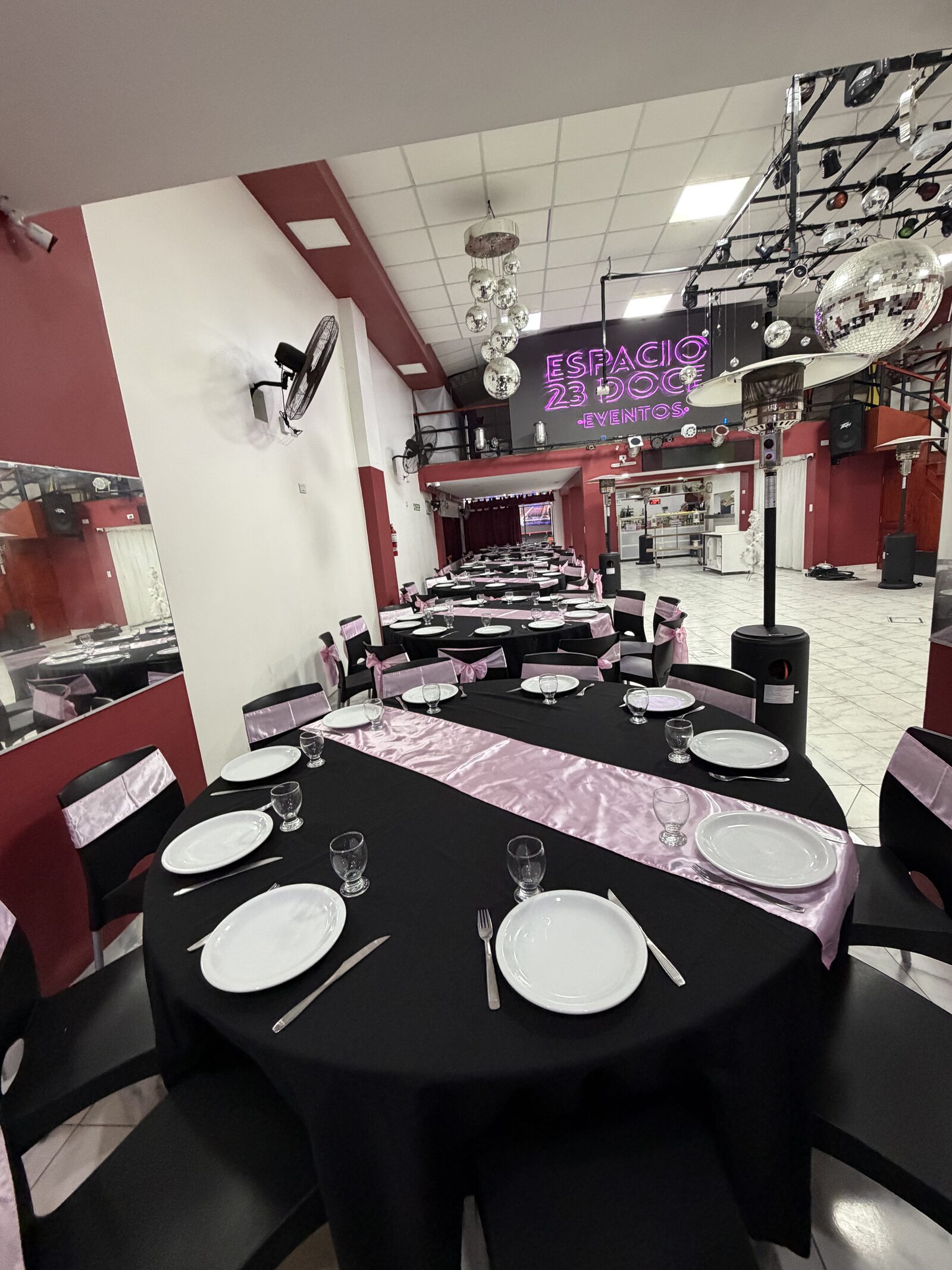 Salón Espacio 23 Doce